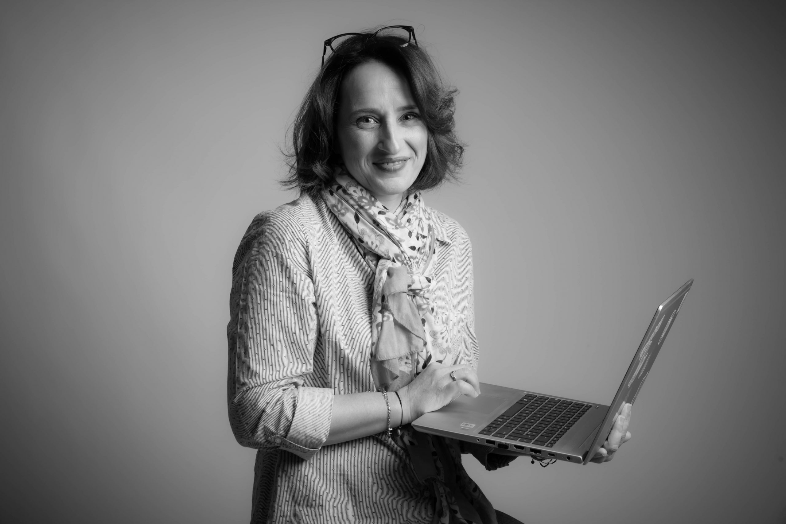photo de profil de patricia perroudon consultante digital et experte en webdesign et gestion de réseaux sociaux